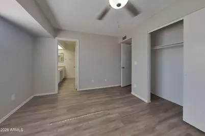 1010 W Blackhawk Drive, Phoenix, AZ 85027 - Photo 7