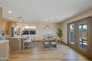 3823 W Rose Ln, Phoenix, AZ 85019 - Photo 7