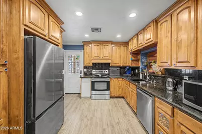 2110 W Morrow Drive, Phoenix, AZ 85027 - Photo 15