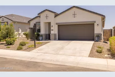 2421 W Sable Avenue, Apache Junction, AZ 85120 - Photo 1