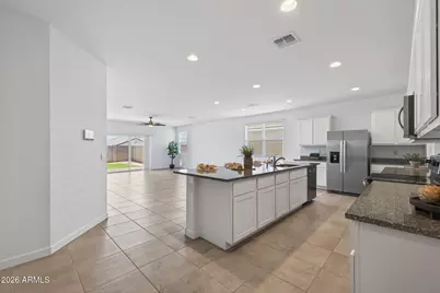 2421 W Sable Avenue, Apache Junction, AZ 85120 - Photo 13