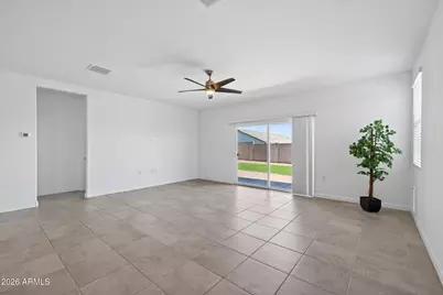 2421 W Sable Avenue, Apache Junction, AZ 85120 - Photo 11