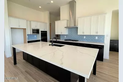 9273 W Country Club Trail, Peoria, AZ 85383 - Photo 3