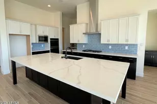9273 W Country Club Trail, Peoria, AZ 85383 - Photo 3