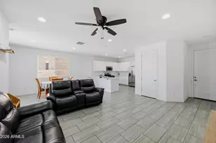 5804 N 90th Dr, Glendale, AZ 85305 - Photo 7
