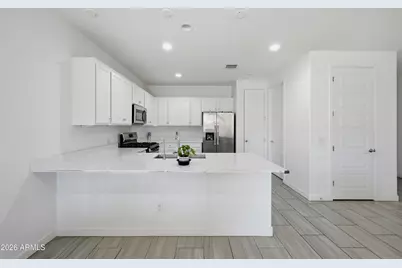 5804 N 90th Drive, Glendale, AZ 85305 - Photo 7