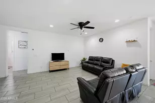 5804 N 90th Dr, Glendale, AZ 85305 - Photo 5