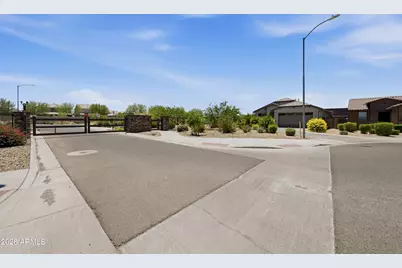 5804 N 90th Drive, Glendale, AZ 85305 - Photo 27