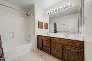 1722 E Samuel Dr, Phoenix, AZ 85024 - Photo 35