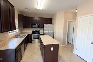 19680 N Ortman Cir, Maricopa, AZ 85138 - Photo 15