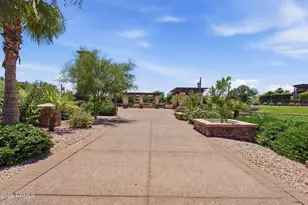 310 W New Dawn Dr, Chandler, AZ 85248 - Photo 35