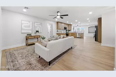 4928 E Virginia Avenue, Phoenix, AZ 85008 - Photo 9