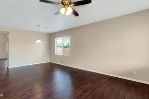 9037 W Plum Rd, Peoria, AZ 85383 - Photo 13
