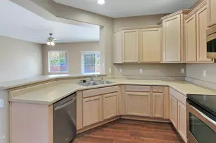 9037 W Plum Rd, Peoria, AZ 85383 - Photo 15