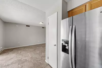 9855 N 56th Drive, Glendale, AZ 85302 - Photo 21
