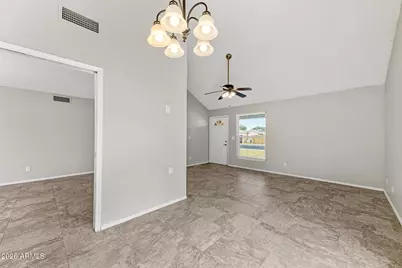 9855 N 56th Drive, Glendale, AZ 85302 - Photo 3