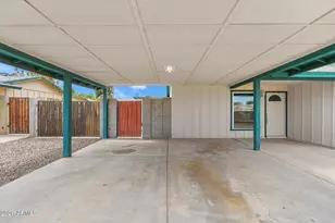 9855 N 56th Dr, Glendale, AZ 85302 - Photo 9