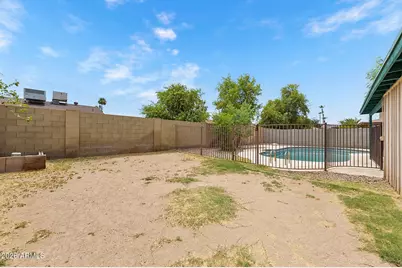9855 N 56th Drive, Glendale, AZ 85302 - Photo 41