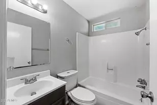 9855 N 56th Dr, Glendale, AZ 85302 - Photo 27