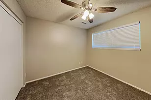 9855 N 56th Dr, Glendale, AZ 85302 - Photo 7