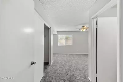9855 N 56th Drive, Glendale, AZ 85302 - Photo 23
