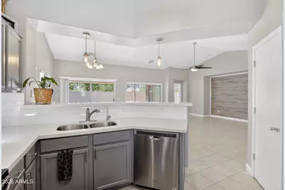 2560 W Mericrest Way, San Tan Valley, AZ 85144 - Photo 5