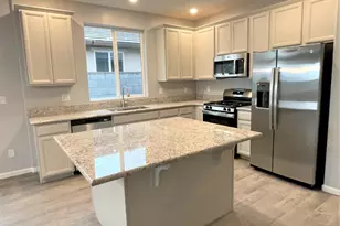 13227 W Buckskin Trl, Peoria, AZ 85383 - Photo 3
