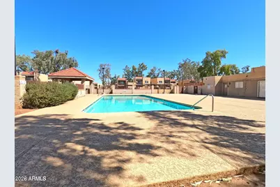 2832 E Le Marche Avenue, Phoenix, AZ 85032 - Photo 3