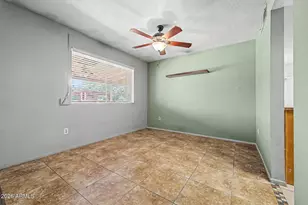3039 W Morrow Dr, Phoenix, AZ 85027 - Photo 9