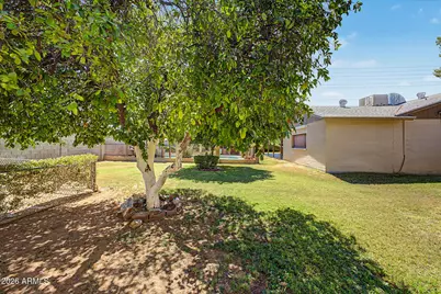 3039 W Morrow Drive, Phoenix, AZ 85027 - Photo 19