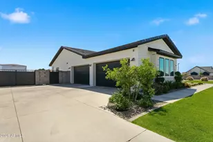 18917 E Augusta Ave, Queen Creek, AZ 85142 - Photo 27