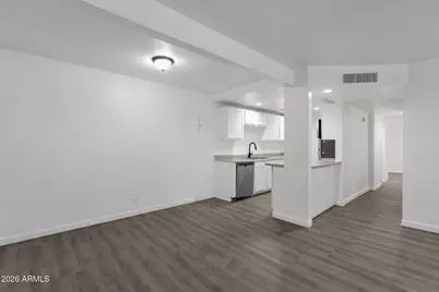 424 W Brown Road #202, Mesa, AZ 85201 - Photo 5