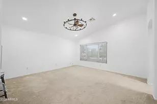 413 W Liberty Ln, Gilbert, AZ 85233 - Photo 17