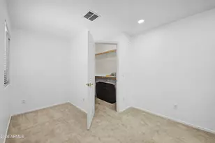413 W Liberty Ln, Gilbert, AZ 85233 - Photo 31