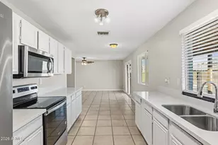 3939 W Anderson Dr, Glendale, AZ 85308 - Photo 35