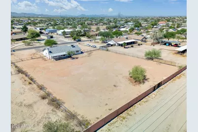 22512 W Hilton Avenue, Buckeye, AZ 85326 - Photo 3