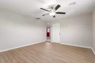 9424 N 2nd Pl, Phoenix, AZ 85020 - Photo 13