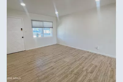 2401 E Meadowbrook Avenue, Phoenix, AZ 85016 - Photo 7