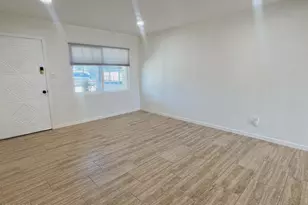 2401 E Meadowbrook Ave, Phoenix, AZ 85016 - Photo 7