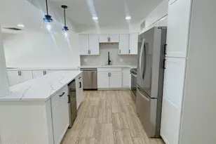 2401 E Meadowbrook Ave, Phoenix, AZ 85016 - Photo 9