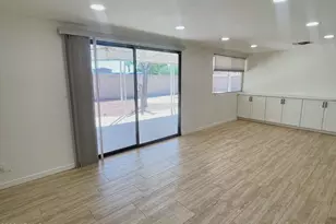 2401 E Meadowbrook Ave, Phoenix, AZ 85016 - Photo 13