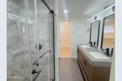 2401 E Meadowbrook Avenue, Phoenix, AZ 85016 - Photo 17
