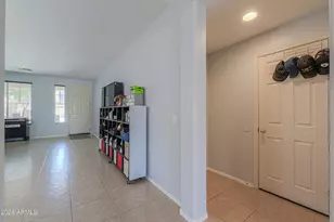 38202 W Isabella Ln, Maricopa, AZ 85138 - Photo 9