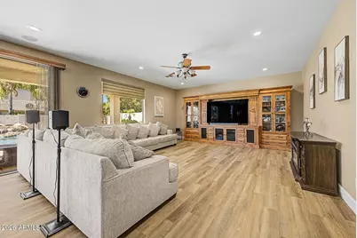 2540 E Hazeltine Way, Chandler, AZ 85249 - Photo 3