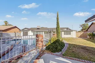 8740 W Keim Dr, Glendale, AZ 85305 - Photo 45