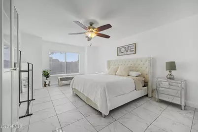 8740 W Keim Drive, Glendale, AZ 85305 - Photo 23