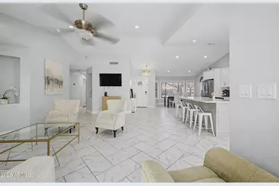 8740 W Keim Drive, Glendale, AZ 85305 - Photo 11