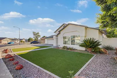 8740 W Keim Drive, Glendale, AZ 85305 - Photo 5