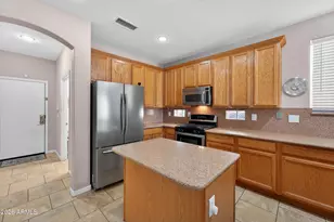 13849 W Lisbon Ln, Surprise, AZ 85379 - Photo 31