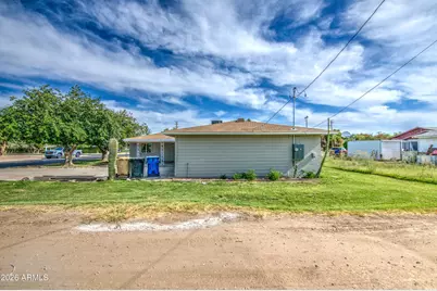 512 E Narramore Avenue, Buckeye, AZ 85326 - Photo 35